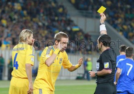 Україна-Сан-Марино - 9:0, Девіч отримує жовту картку Україна-Сан-Марино - 9:0, Девіч отримує жовту картку