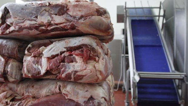 Россия в очередной раз ограничила поставки мяса украинского «Агропродукта» / Фото УНИАН