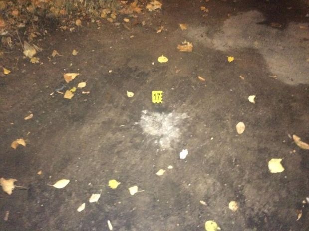 Место взрыва гранаты террориста / Юрий Бутусов Место взрыва гранаты террориста / Юрий Бутусов