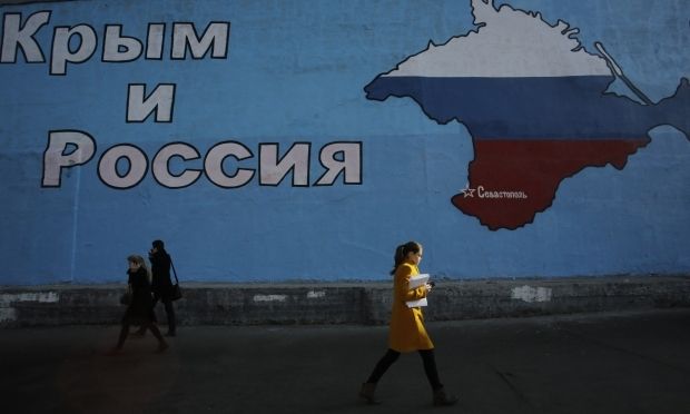 Инициатива Путина: возврат Крыма в состав России и совет Януковичу бежать