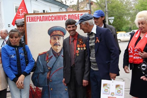 В Крыму со скандалом открывали памятник Сталину