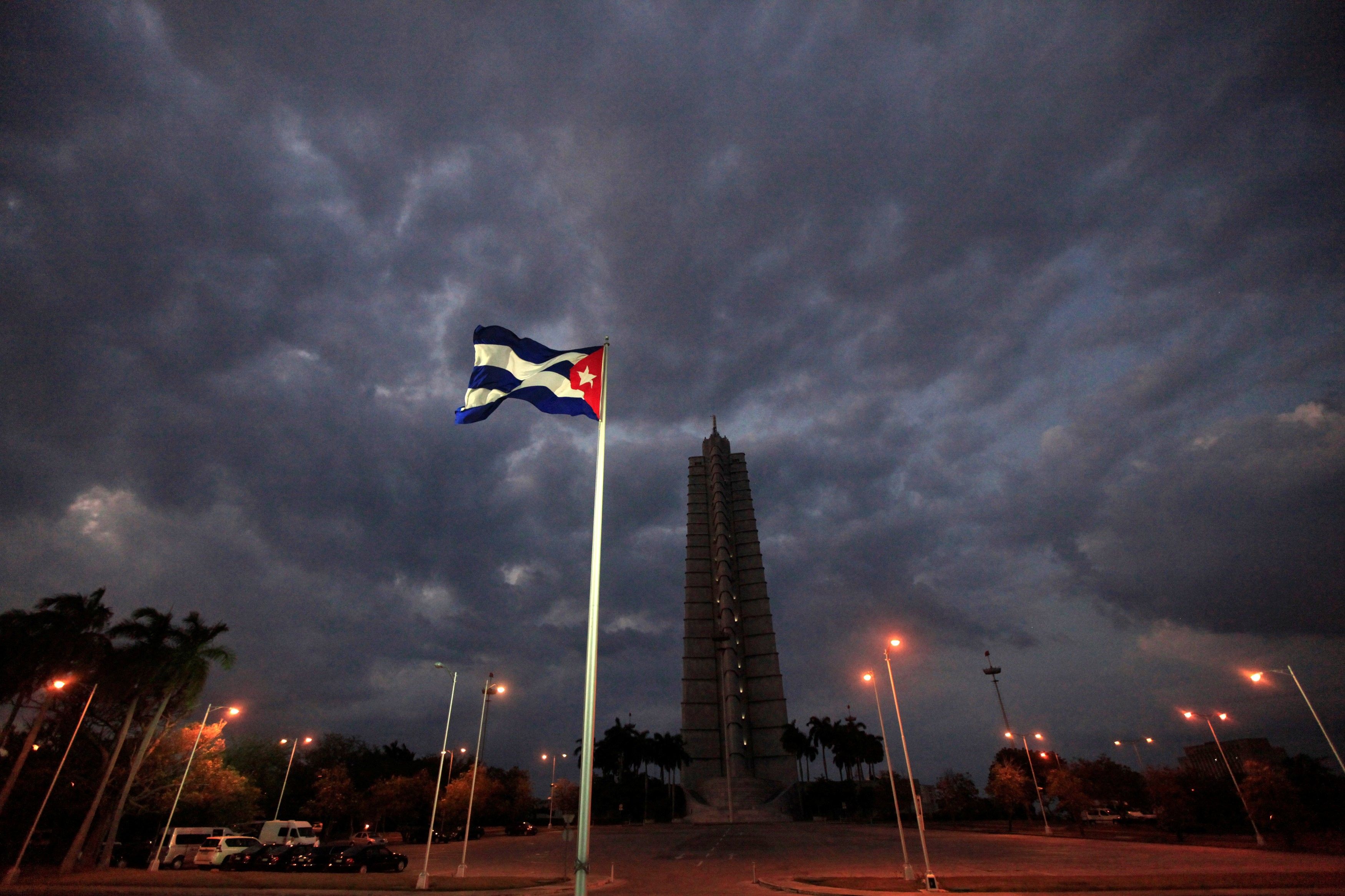 США и Куба возобновят авиасообщение в конце августа
