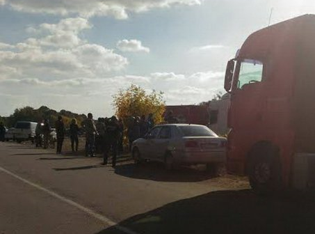 В Погребищі заблокували вантажівки зі сміттям / vinnitsa.info