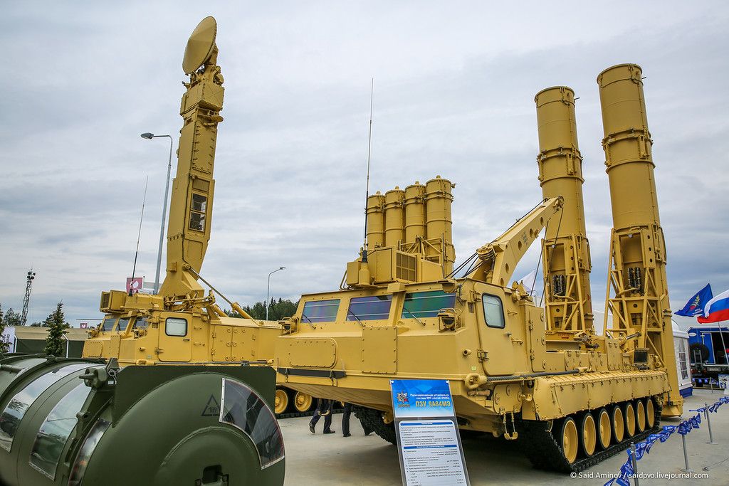 Rússia confirma o envio do sistema de defesa S-300 à Síria