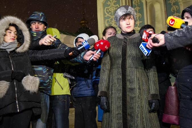 Шапка Савченко взорвала интернет / twitter.com Шапка Савченко взорвала интернет / twitter.com