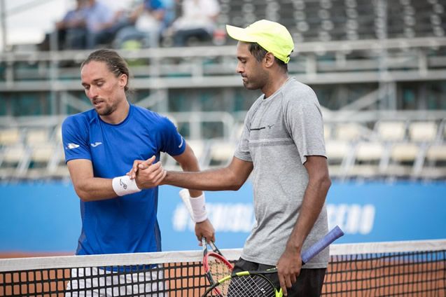 Долгополов вибув з боротьби в Кіто вже після першого матчу / ecuadoropen.com.ec Долгополов вибув з боротьби в Кіто вже після першого матчу / ecuadoropen.com.ec