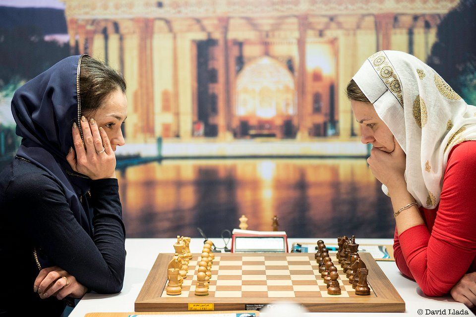 Украинка Музычук (справа) / tehran2017.fide.com Украинка Музычук (справа) / tehran2017.fide.com