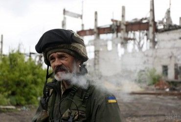 Ескалація обстановки в зоні АТО: 41 обстріл, поранений український воїн
Ескалація обстановки в зоні АТО: 41 обстріл, поранений український воїн