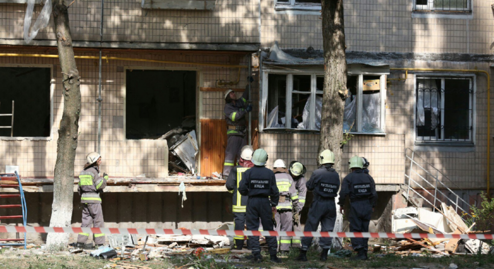 У "Київгазі" назвали можливі причини вибуху у багатоповерхівці