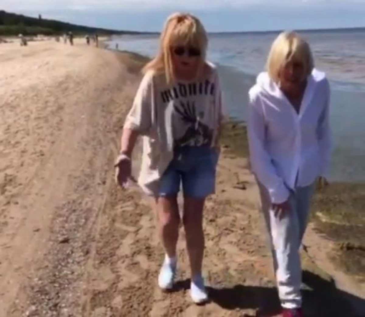 Пугачева и Галкин на пляже