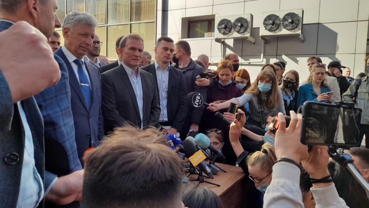 Ключ к миру - в Кремле: Медведчук советует Зеленскому встретиться с Путиным и главарями Л/ДНР