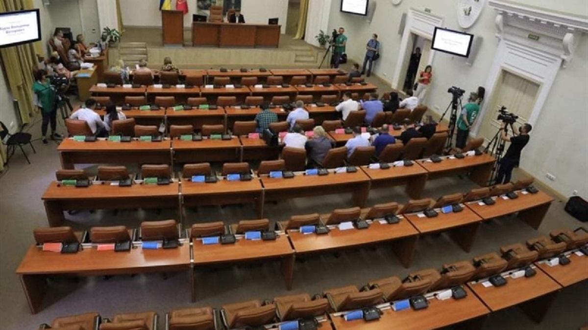 В Запорожье сорвали сессию горсовета, на которой планировалось выделить деньги на квартиру для призера Олимпиады