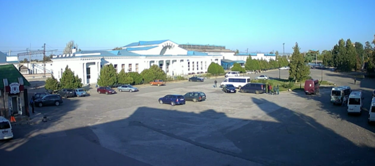В одном из городов Украины запретили проезд в транспорте невакцинированным лицам - там возник коллапс