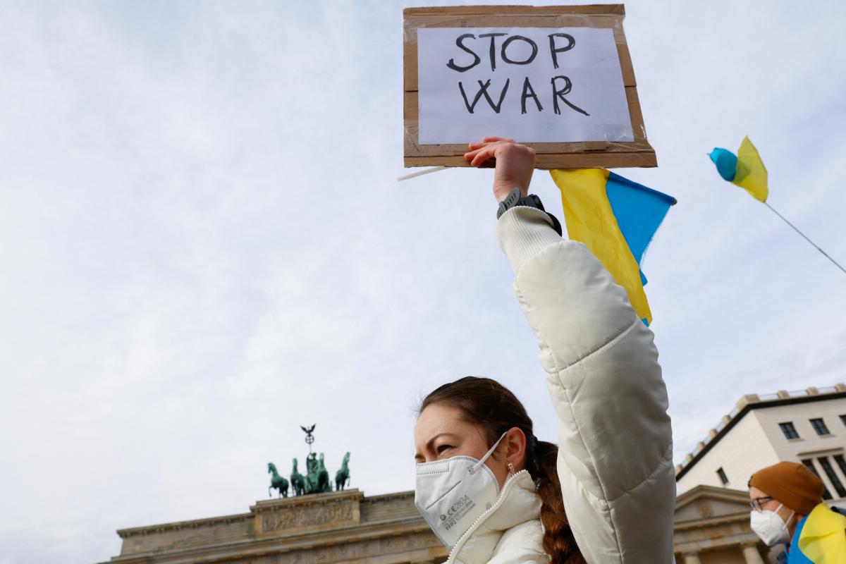    15          Save Ukraine  #StopWar