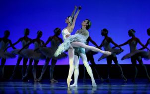 Vladimir Malakhov and Polina Semenova