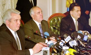 Evgeny Marchuk, Alexander Tkachenko  and Vladimir Olyinyk