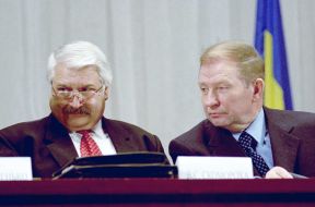Leonid Kuchma and Victor Skomorokha