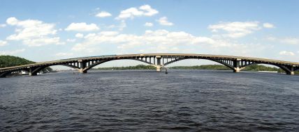Metro bridge