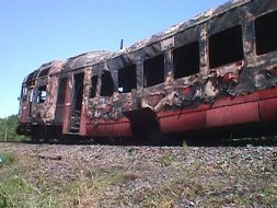 Згорілий пасажирський дизель - потяг