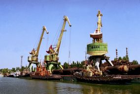 The harbour of Milolaev-based Alumina Factory
