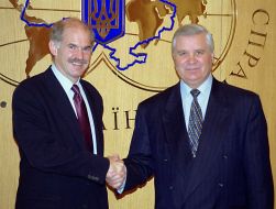 Gorgeous Papandreu and Anatolyi Zlenko