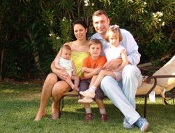 Vitaly Klitchko with his family