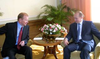 Leonid Kuchma and Vladimir Putin