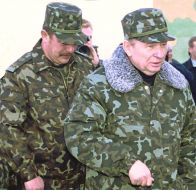 Leonid Kuchma, Alexander Kuzmuk 