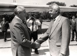 Leonid Kravchuk and Mikhail Gorbachev