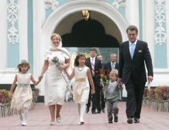 Viktor Yushchenko with family