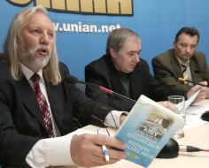 Україна прес-конференція в УНІАН