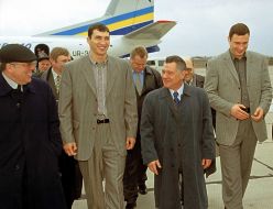 Oleksandr Omelchenko, Vitali and Wladimir Klitschko