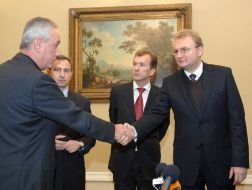 Підписання протоколу щодо передачі стадіону ФК ”Карпати”