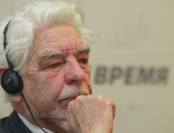 Press conference of UNO