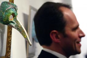 Выставка карнавальных масок