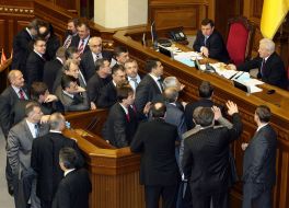 Blocking the tribune in Ukrainian parliament