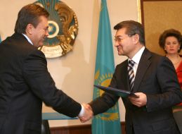Visit of Yanukovych to Kazakhstan