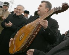 Visit of Yanukovych to Kazakhstan