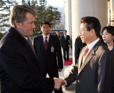 Visit of Yushchenko to South Korea