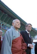 Visit of Yushchenko to South Korea
