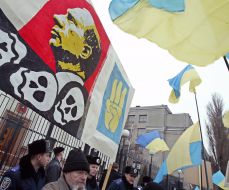 Митинг у здания посольства Российской Федерации в Киеве