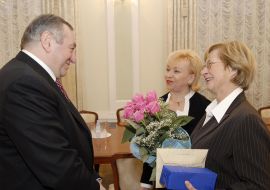 Мэр Одессы получает Флаг Чести Совета Европы