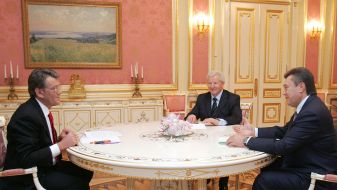 Встреча Президента с Януковичем и Морозом