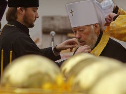 Встановлення 2-х хрестів Свято-миколаївського собору у Києві