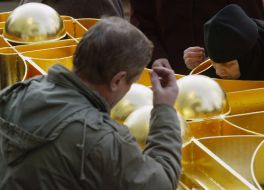 Встановлення 2-х хрестів Свято-миколаївського собору у Києві