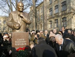 Opening of monument to construction Korolyev