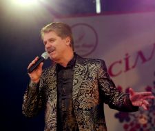 Singer. Pavel Zibrov