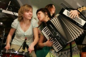 Группа ”Ива Нова”