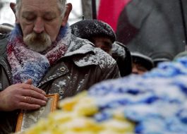 Meeting in commemoration of heroes of Kruty