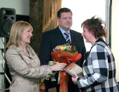 Katerina Yuschenko. Rewarding of The Winners of Grants